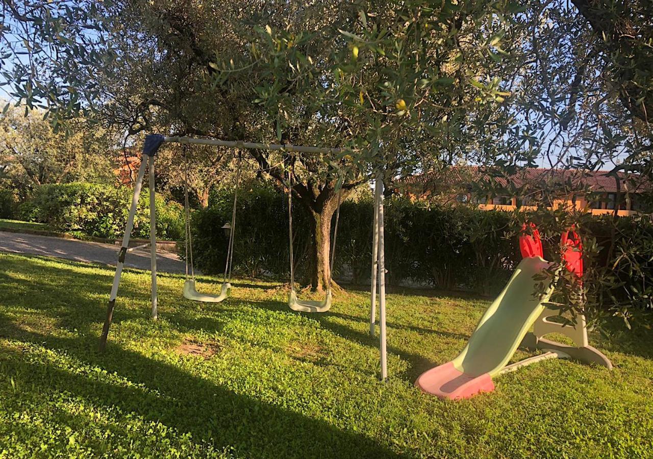 Villa Elena Appartamento In Villa Montinelle ภายนอก รูปภาพ